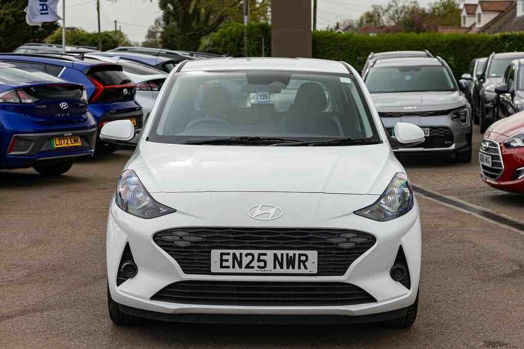 Hyundai I10 1.2 79 Advance Nav EN25NWR White #2