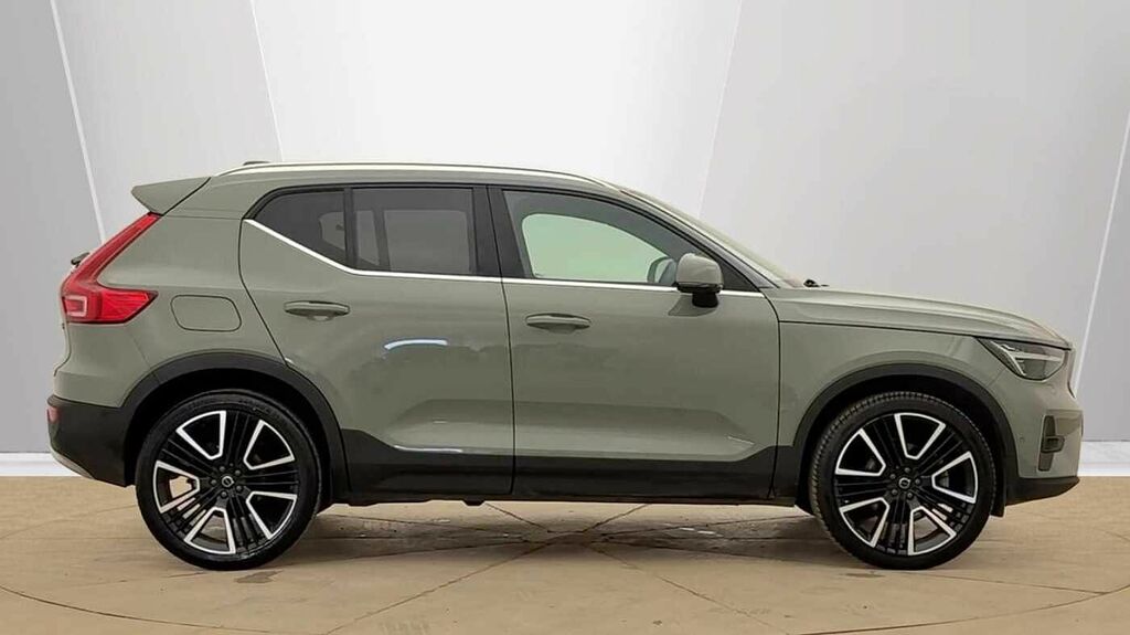 Volvo XC40 Ultra, B3 Mild Hybrid, Bright RV25FPP Green #2