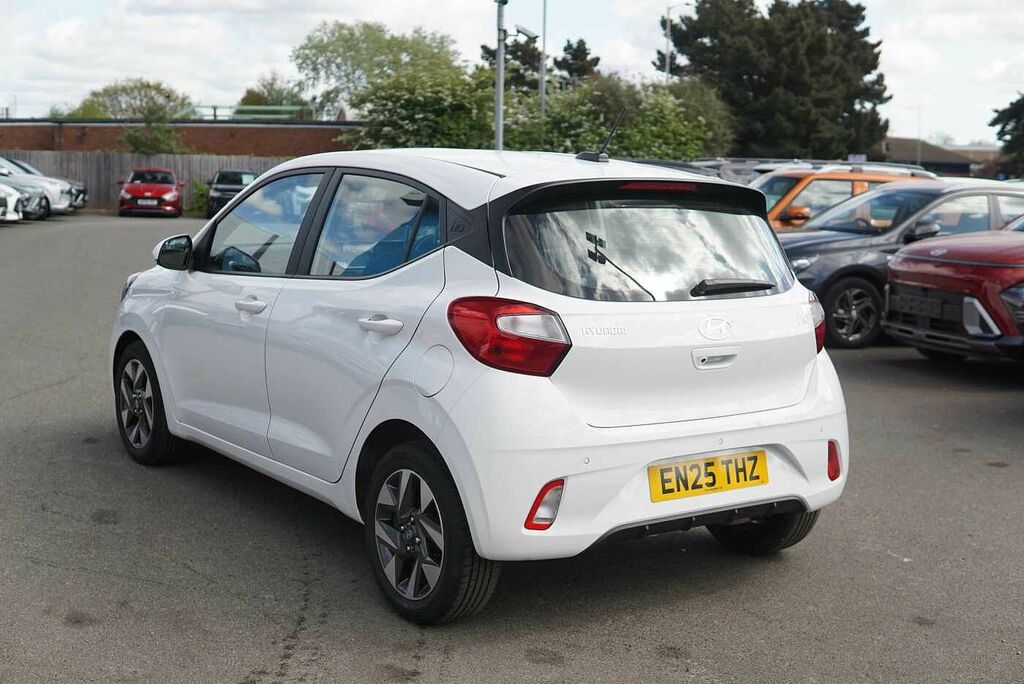 Hyundai I10 1.0 63 Advance Nav EN25THZ White #6