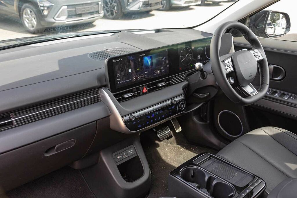 Hyundai Ioniq 5 168Kw Ultimate 84 Kwh AX25CGO Black #2
