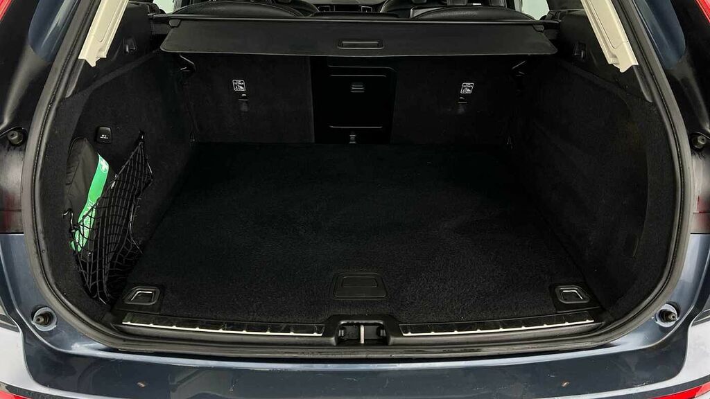 Volvo XC60 Plus, B4 Mild Hybrid, Dark Blue #5
