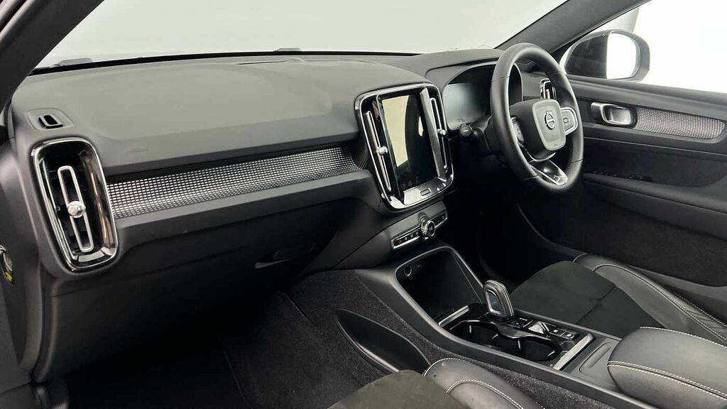 Volvo XC40 R-design, B4 Awd Mild Hybrid YW71AED Black #6