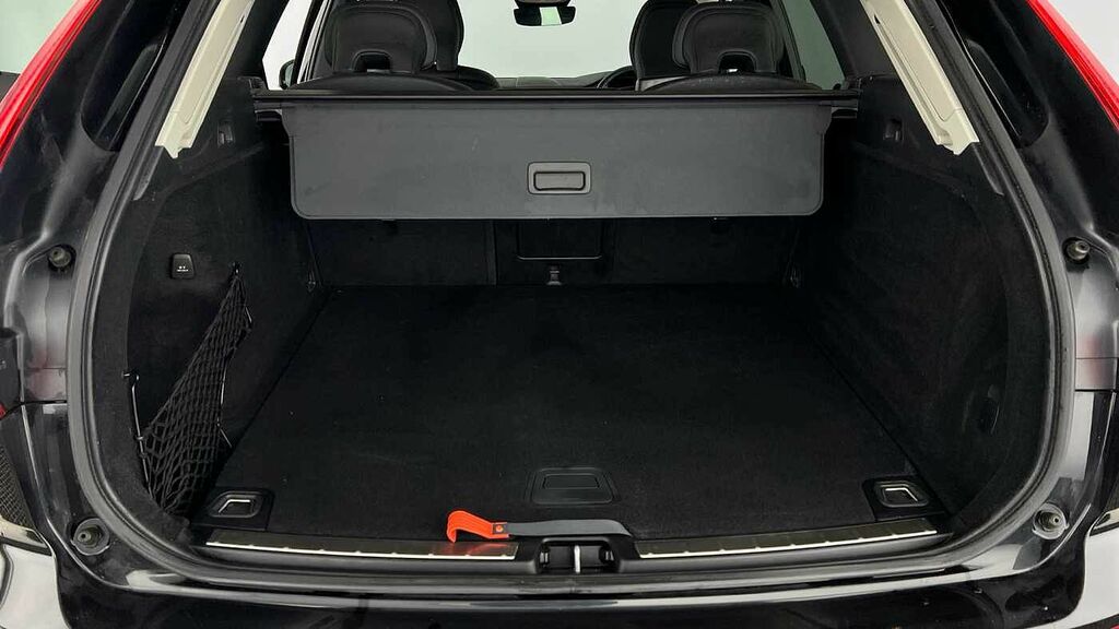 Volvo XC60 Plus, B4 Awd Mild Hybrid, Dark BK23KHL Black #5