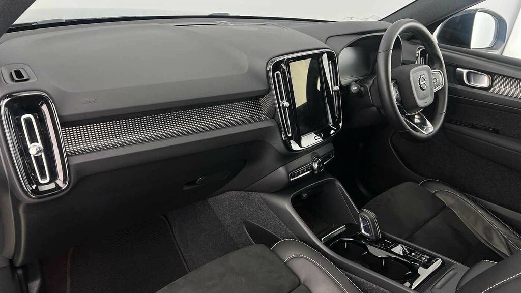 Volvo XC40 R-design, T3 FE22EBN Grey #6
