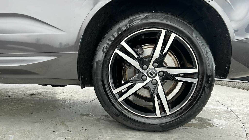 Volvo XC60 R-design, B5 Awd Mild Hybrid BK22XWL Grey #4