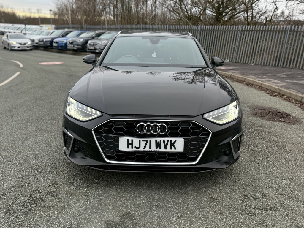 Audi A4 Avant 2.0 Tdi 35 S Line Estate S Tronic Euro HJ71WVK #2