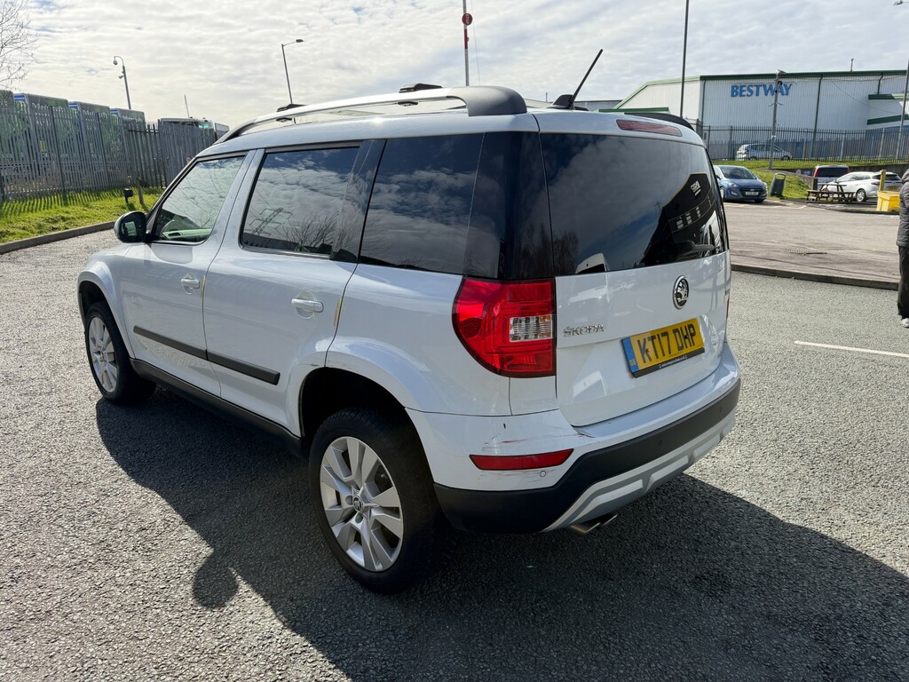 Skoda Yeti 2.0 Tdi Se L Drive Outdoor Dsg 4Wd Euro KT17DHP #5