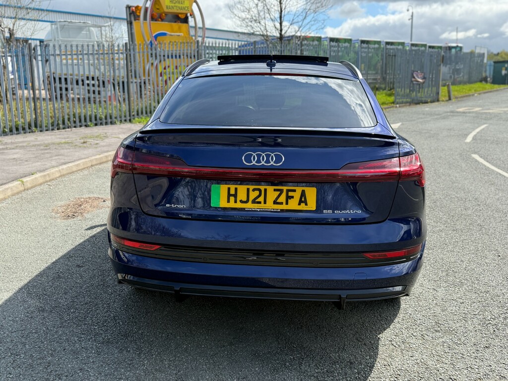 Audi E-tron 55 Launch Edition Sportback Quat HJ21ZFA Blue #4
