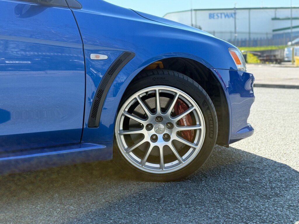 Mitsubishi Lancer 2.0 Di-d Gs2 Sportback Black #10