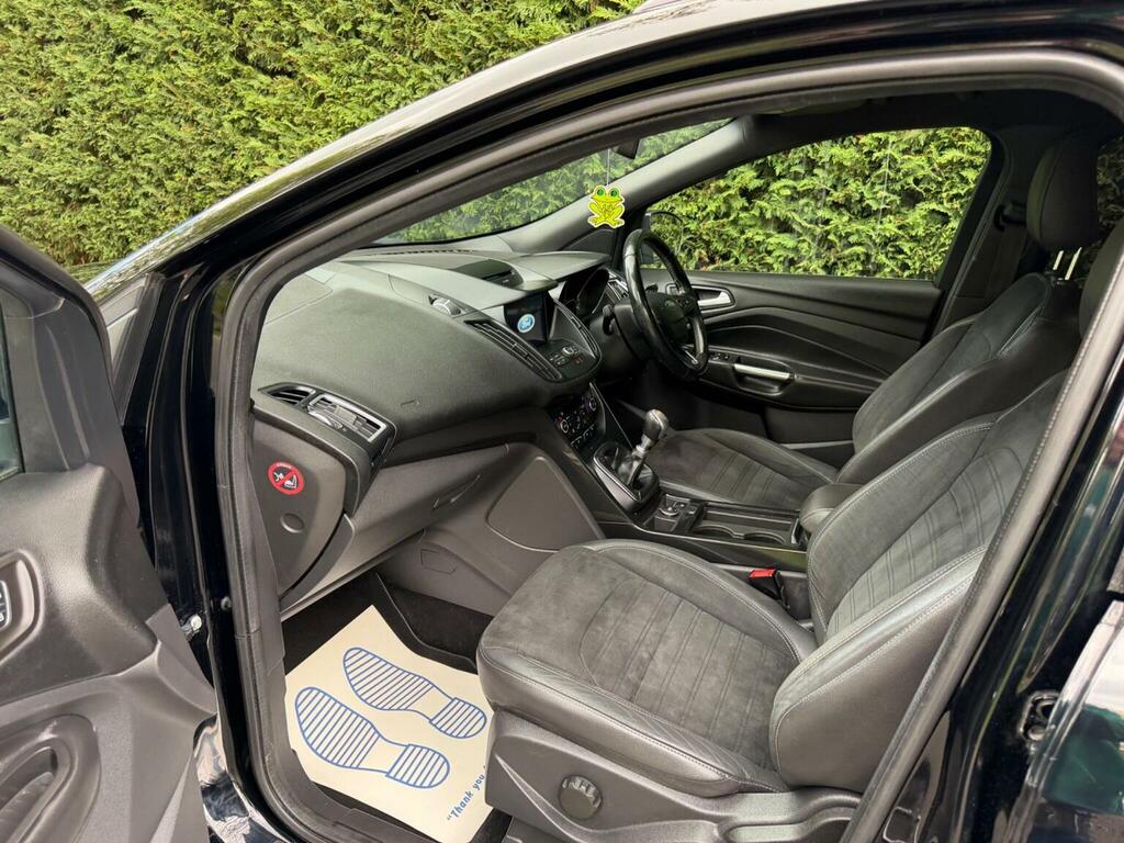 Ford Kuga Suv 2.0 Tdci Ecoblue St-line Euro 6 Ss 201 GF17ZDP Black #2