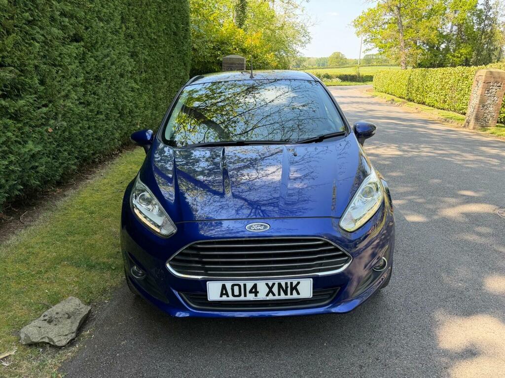 Ford Fiesta Hatchback 1.6 Titanium Powershift Euro 5 2014 AO14XNK Blue #2