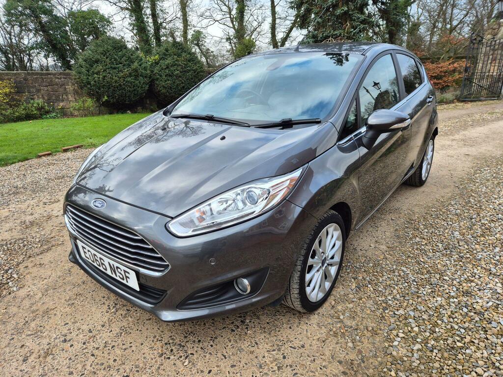 Ford Fiesta 1.0T Ecoboost Titanium X Euro 6 Ss Grey
