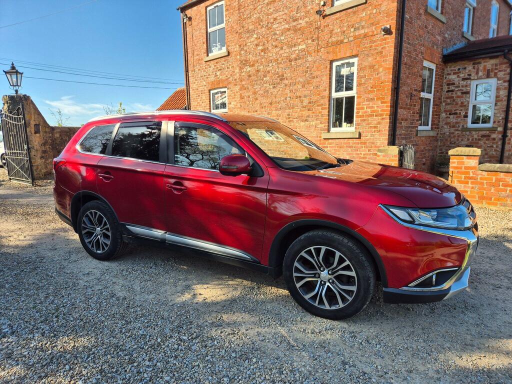 Mitsubishi Outlander 2.2 Di-d 4 4Wd Euro 6 SY68MVO Red #5