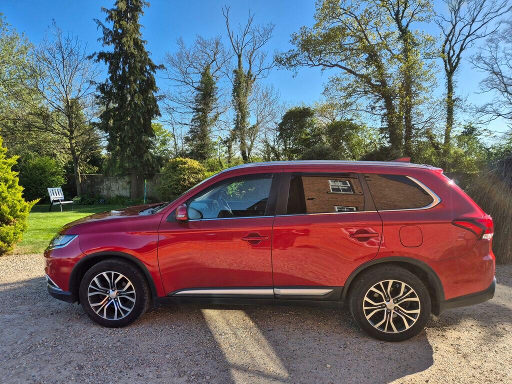 Mitsubishi Outlander 2.2 Di-d 4 4Wd Euro 6 SY68MVO Red #6