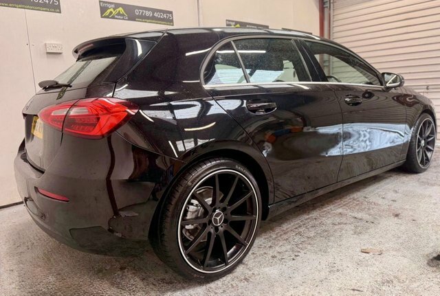 Mercedes-Benz A Class 2022 2.0 A180d Se Hatchback 8G-dct Euro RV22RYP Black #2