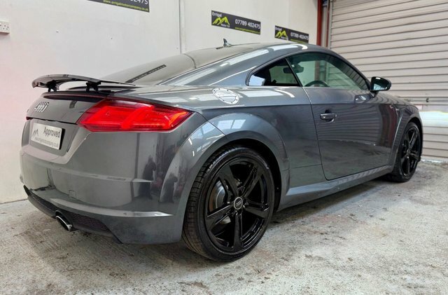 Audi TT 2017 1.8 Tfsi Black Edition Coupe Manua FL17NLM Grey #2