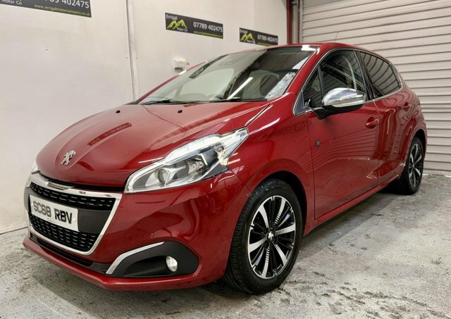 Peugeot 208 2019 1.2 Puretech Tech Edition Hatchback Petro SC68RBV Red #3