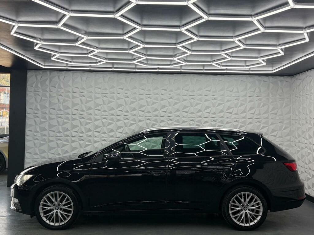 Seat Leon 1.6 Tdi Se Dynamic Technology St Euro 6 Ss FY17ZFW Black #6