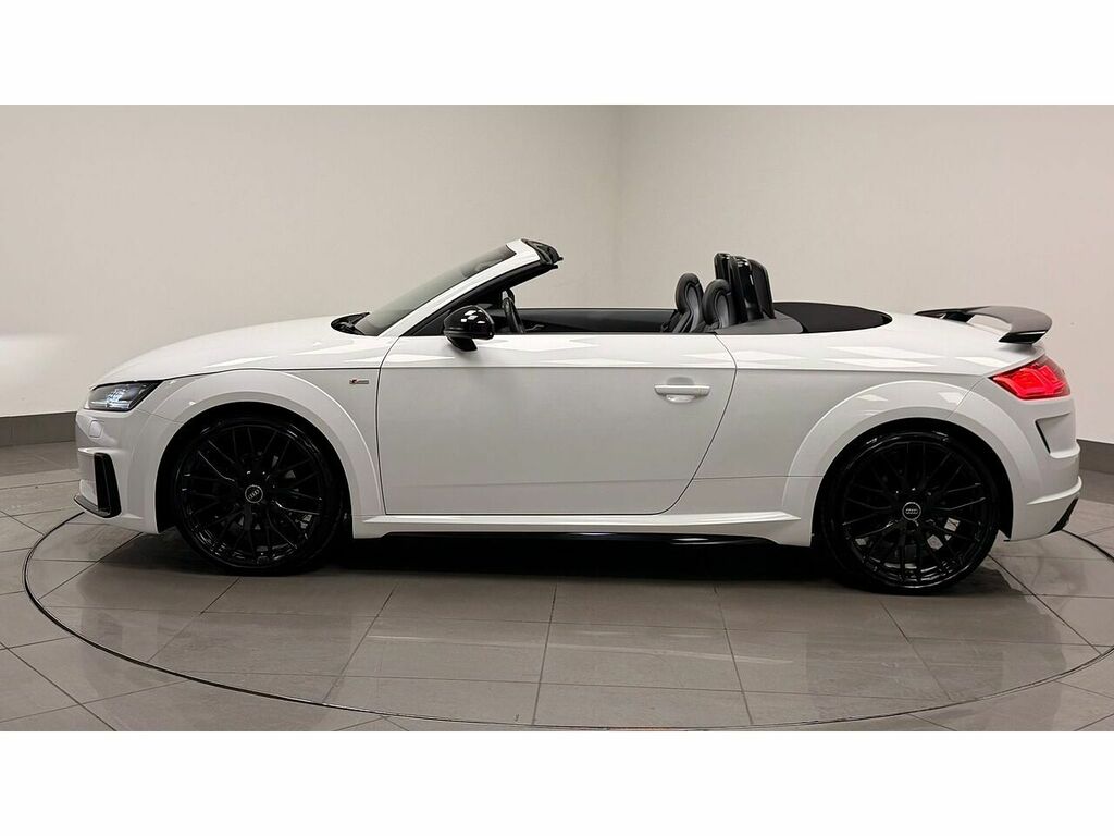 Audi TT Tfsi Black Edition NJ22HUU White #3