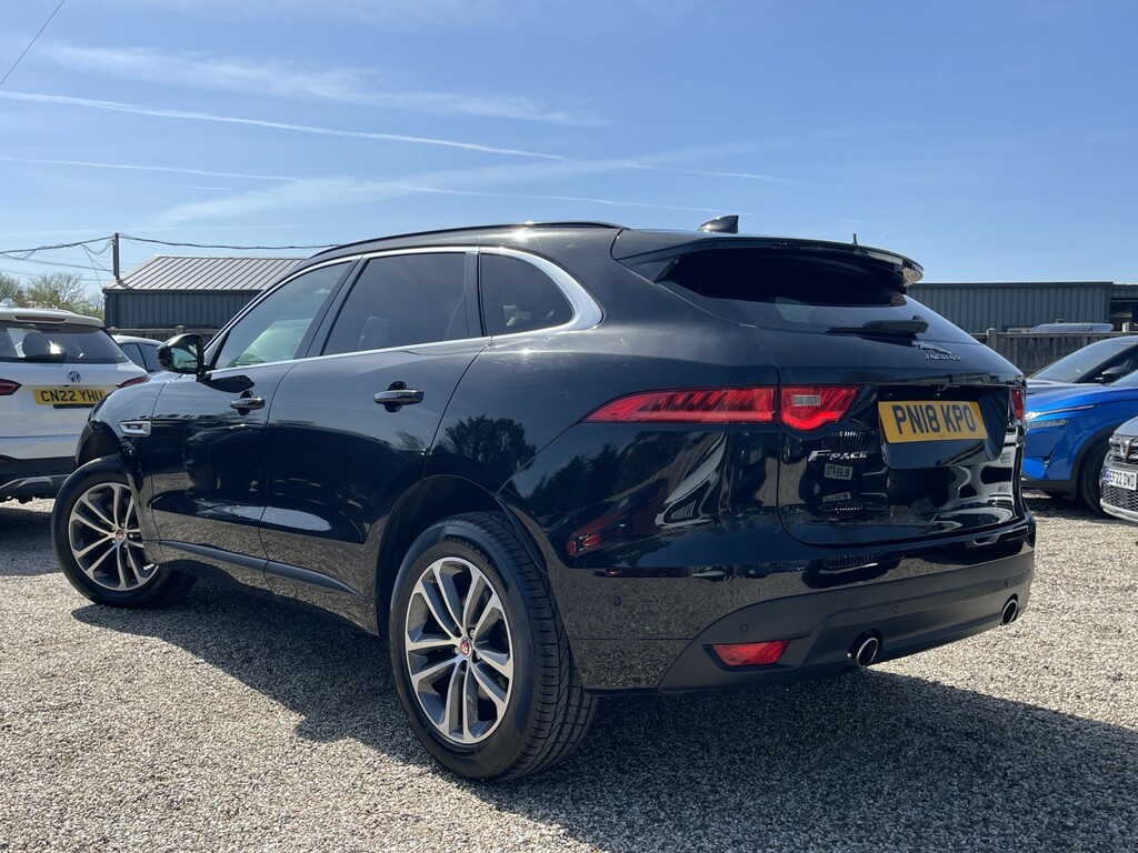 Jaguar F-Pace Suv 2.0 P300 R-sport 201818 Black #5