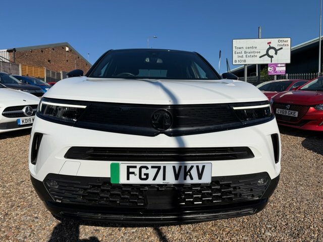 Vauxhall Mokka-e Sri Nav Premium Suv FG71VKV White #3