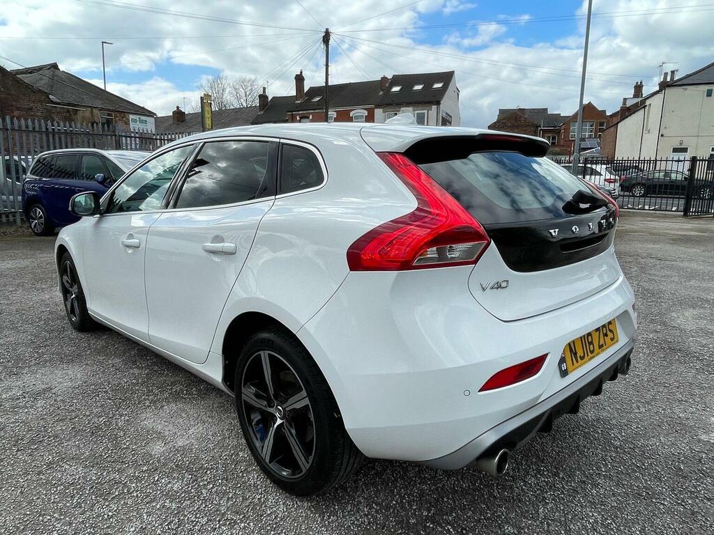 Volvo V40 Hatchback 2.0 D2 R-design Euro 6 Ss 20181 NJ18ZPS White #6