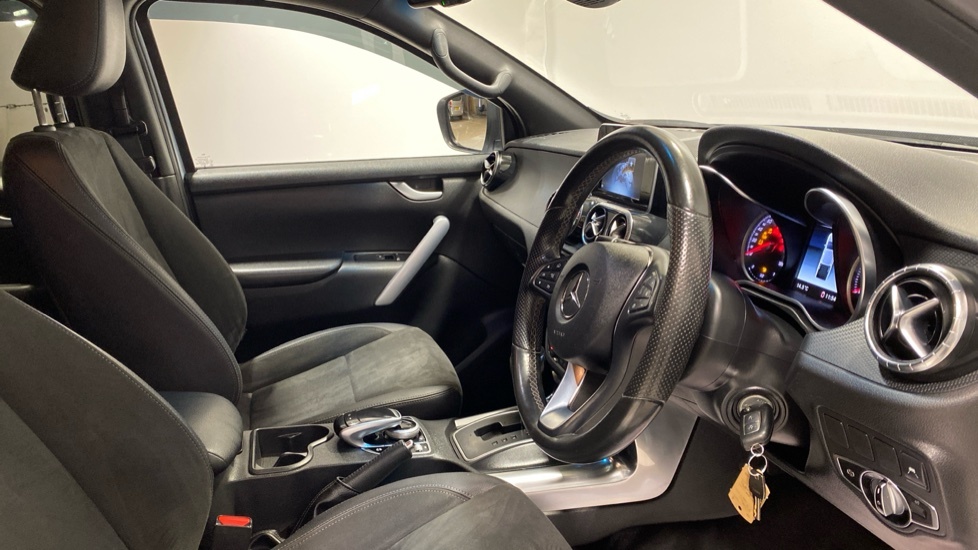 Mercedes-Benz X Class X250 D 4Matic Progressive Silver #5