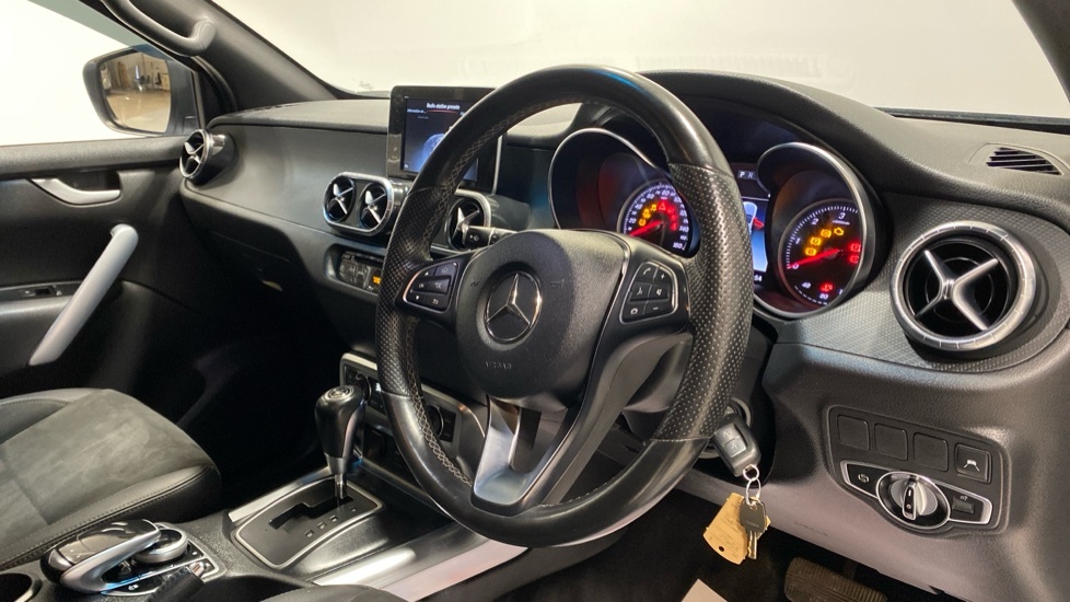 Mercedes-Benz X Class X250 D 4Matic Progressive Silver #4