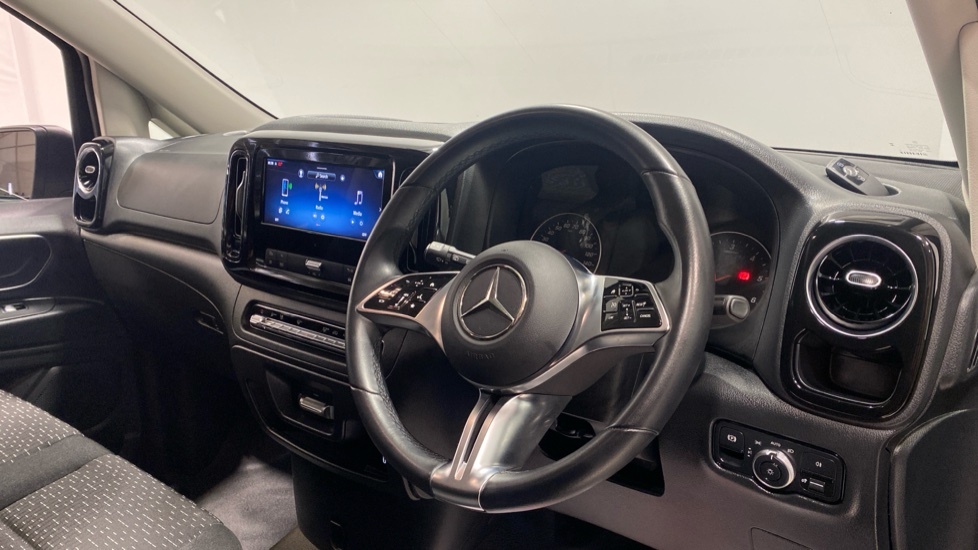 Mercedes-Benz Vito 119 Crew Select L2 KN25CNE Black #4