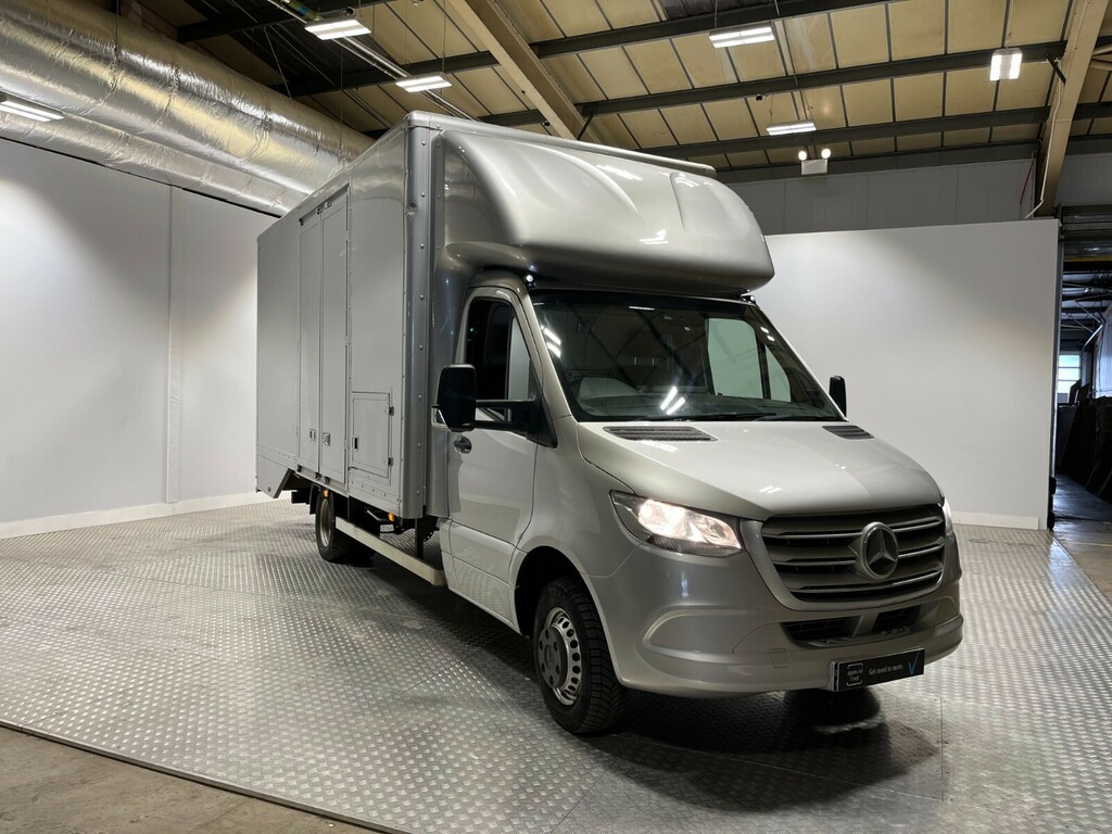Mercedes-Benz Sprinter 516 Cdi L3 Rwd Silver