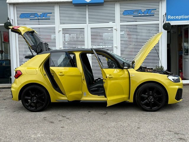 Audi A1 2021 1.0 Tfsi 25 Black Edition Sportback Petro YY21ZTO Yellow #6