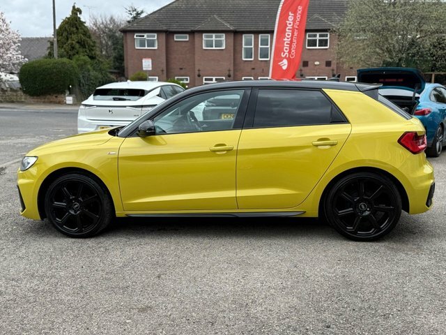 Audi A1 2021 1.0 Tfsi 25 Black Edition Sportback Petro YY21ZTO Yellow #5