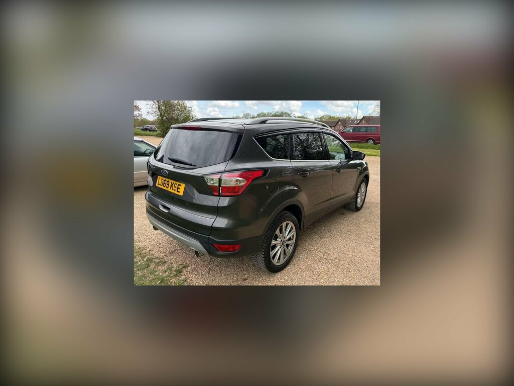 Ford Kuga 2.0 Tdci Ecoblue Titanium Edition Euro 6 Ss