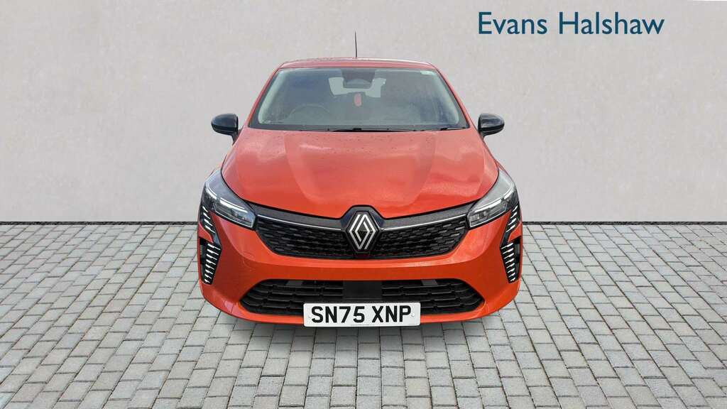 Renault Clio 1.6 E-tech Full Hybrid 145 Evolution 2025 SN75XNP Orange
