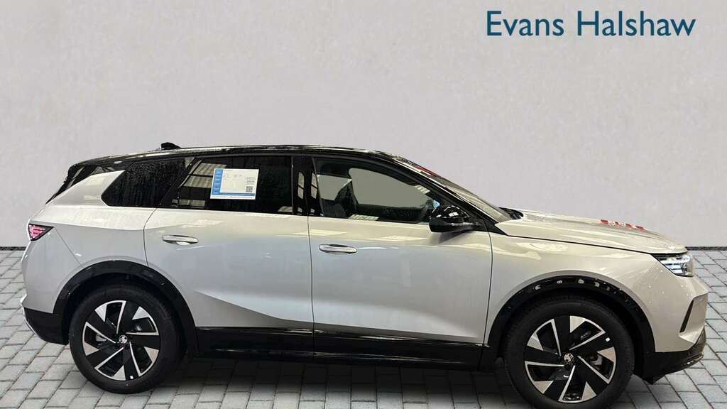 Vauxhall Grandland 157Kw Gs 73Kwh 2025 YB75WDL Grey #4