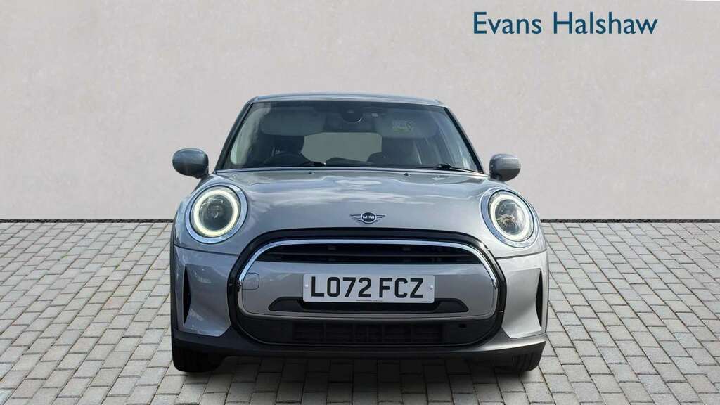 Mini Hatch 1.5 Cooper Classic 2022 LO72FCZ Silver #3
