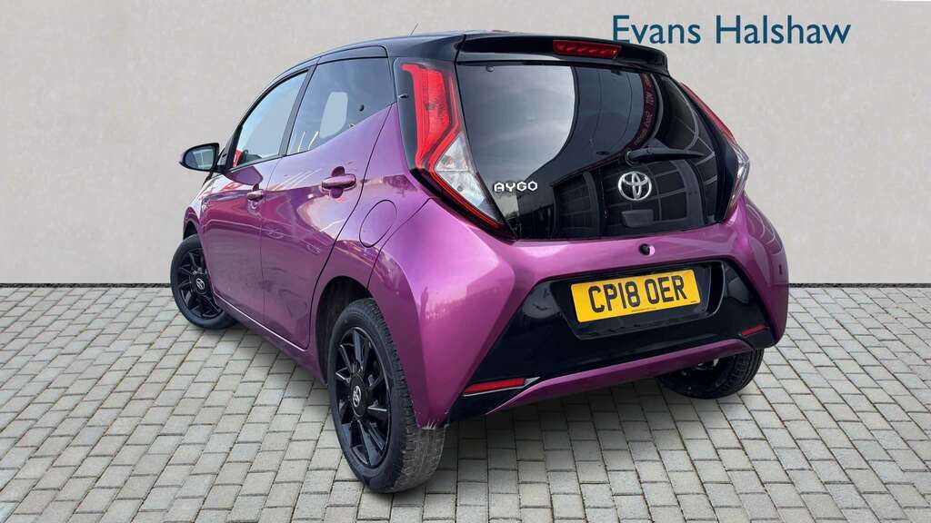 Toyota Aygo 1.0 Vvt-i X-cite 5 2018 CP18OER Purple #2