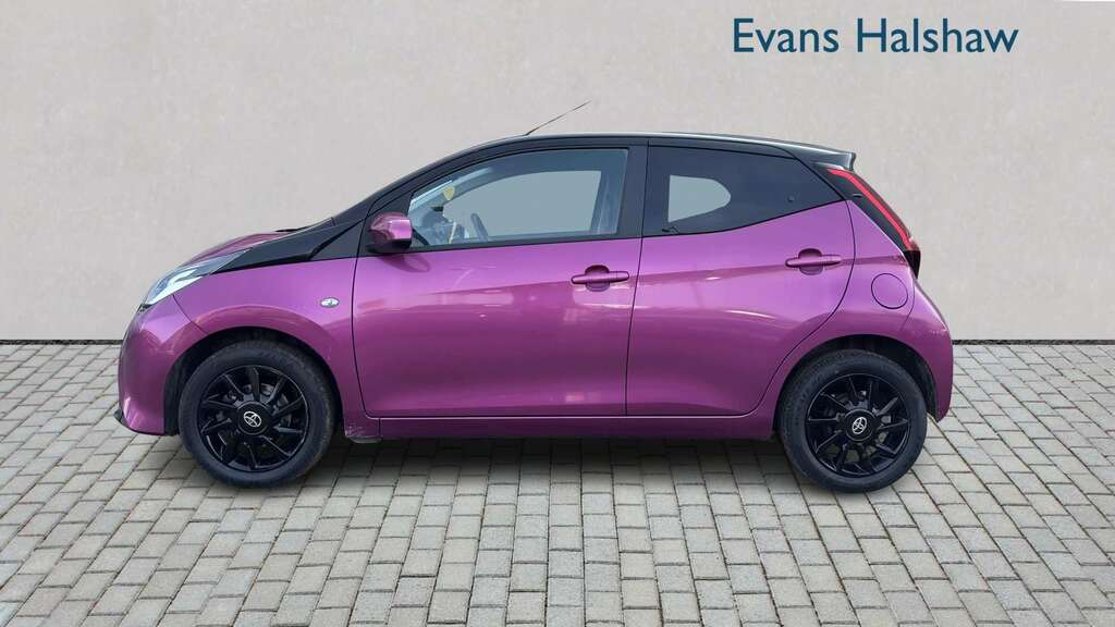 Toyota Aygo 1.0 Vvt-i X-cite 5 2018 CP18OER Purple #3
