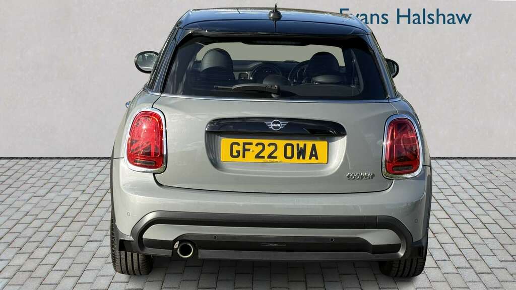 Mini Hatch 1.5 Cooper Exclusive 2022 GF22OWA Grey #5