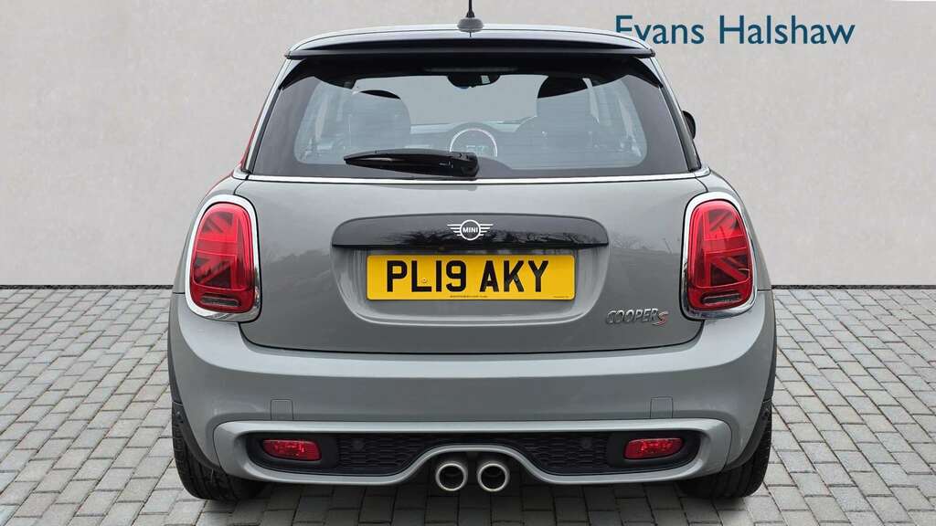 Mini Hatch 2.0 Cooper S Classic II 2019 PL19AKY Grey #5