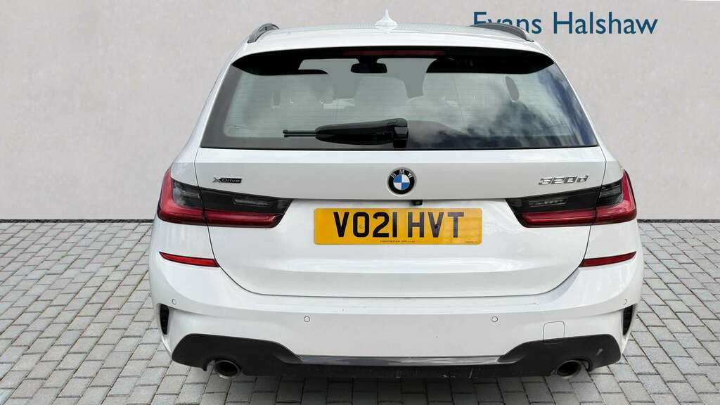 BMW 3 Series 320D Xdrive Mht M Sport Step 2021 VO21HVT White #2