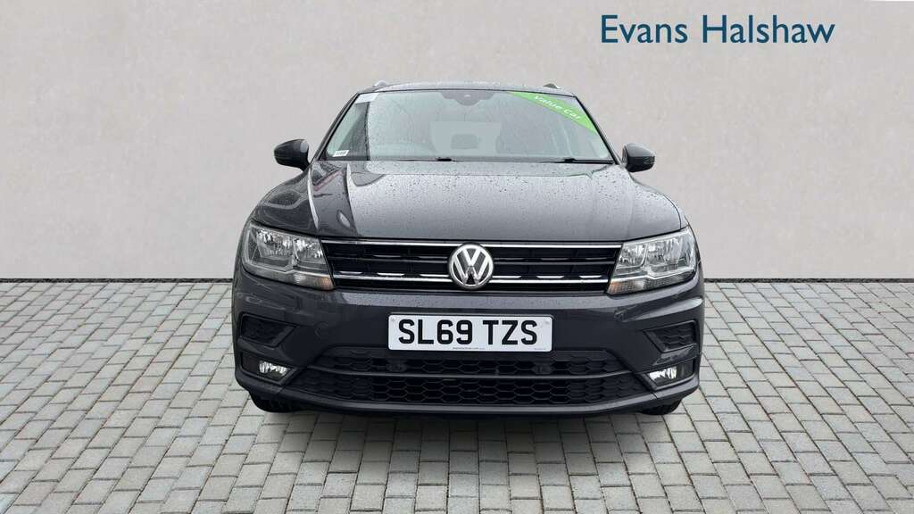 Volkswagen Tiguan 1.5 Tsi Evo 150 Match 2019 SL69TZS Grey #4