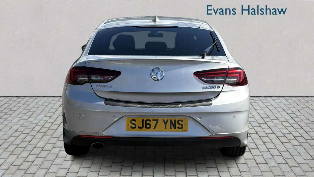 Vauxhall Insignia 2.0 Turbo D Sri Vx-line Nav 2017 SJ67YNS Silver #2