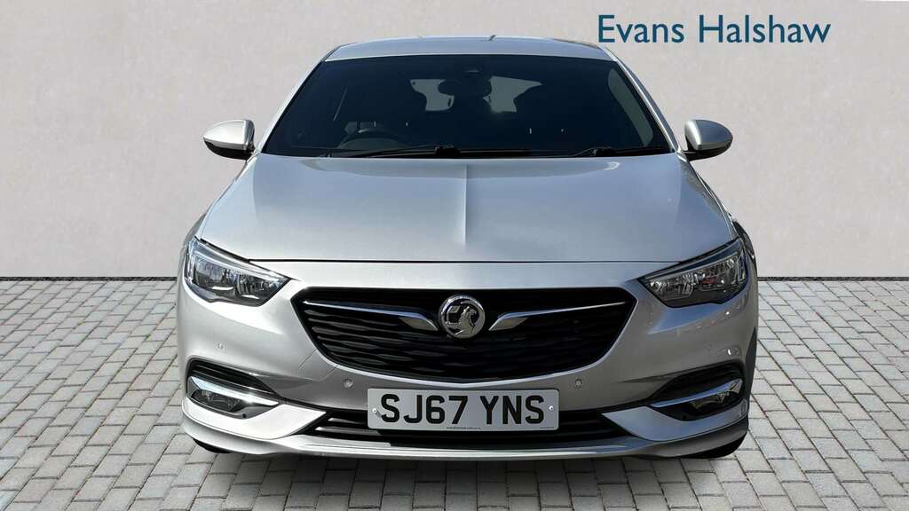 Vauxhall Insignia 2.0 Turbo D Sri Vx-line Nav 2017 Silver