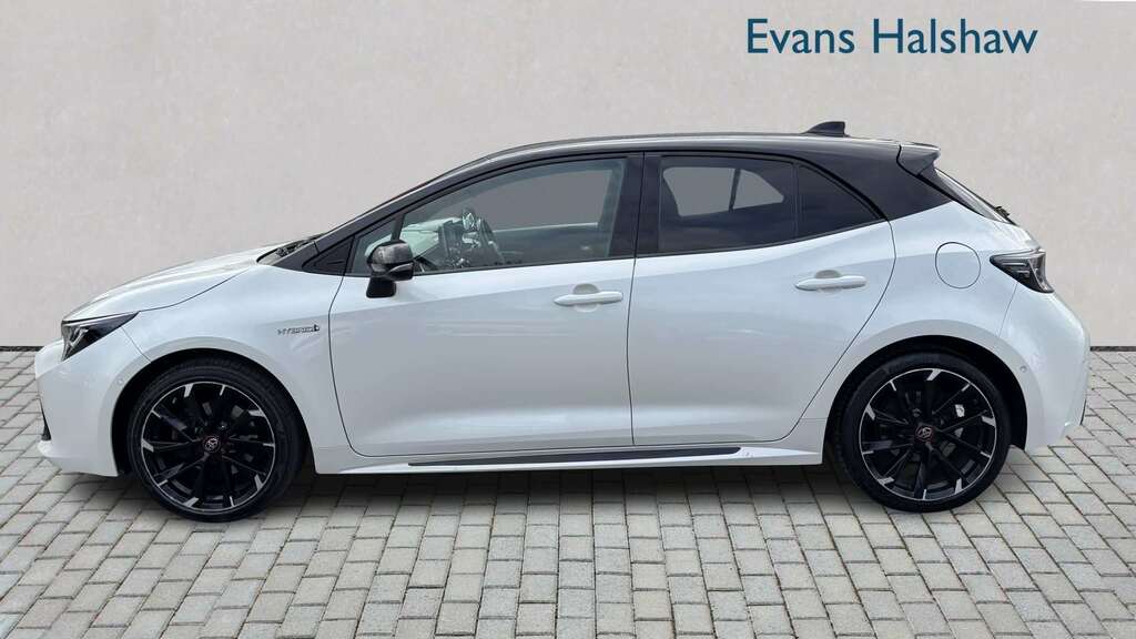 Toyota Corolla 2.0 Vvt-i Hybrid Gr Sport Cvt 2020 FG20EKN White #2