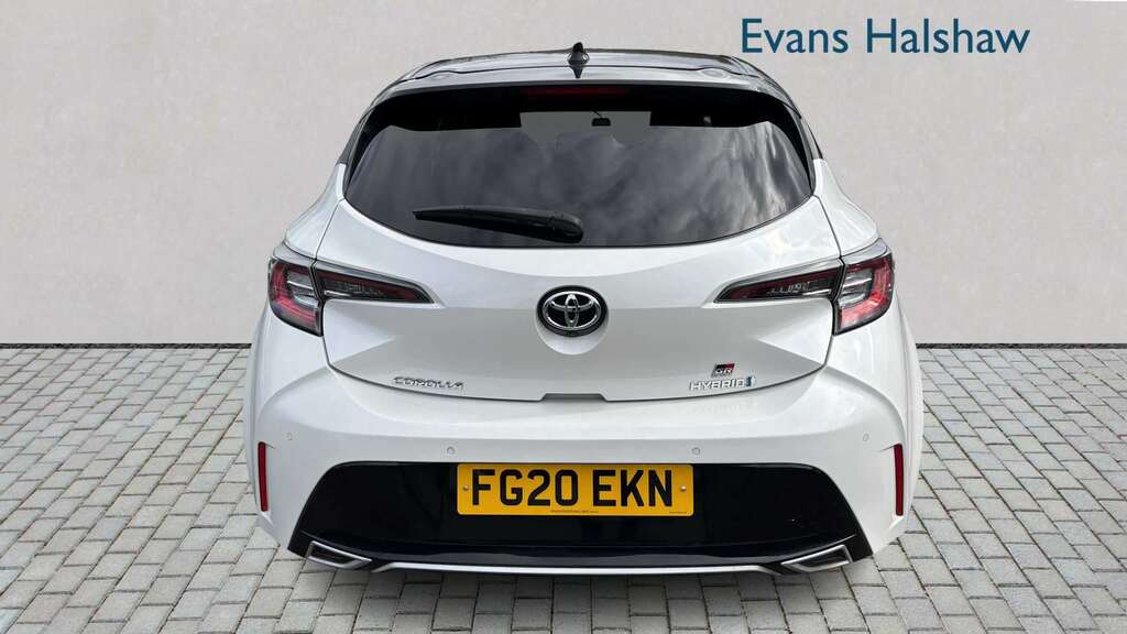 Toyota Corolla 2.0 Vvt-i Hybrid Gr Sport Cvt 2020 FG20EKN White #4