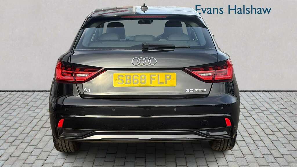 Audi A1 30 Tfsi Sport 2018 SB68FLP Black #4