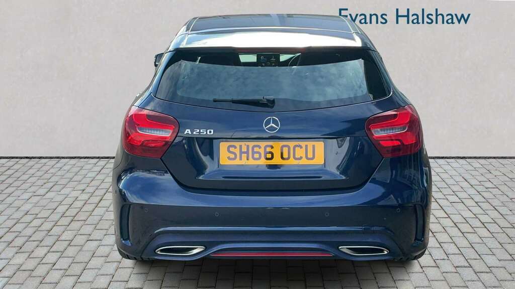 Mercedes-Benz A Class A250 Amg Premium 2016 SH66OCU Blue #5