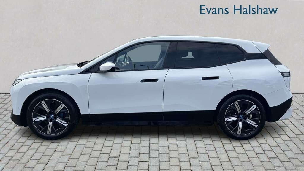 BMW iX 240Kw Xdrive40 M Sport Edition 76.6Kwh 20 YF72HHL White #3