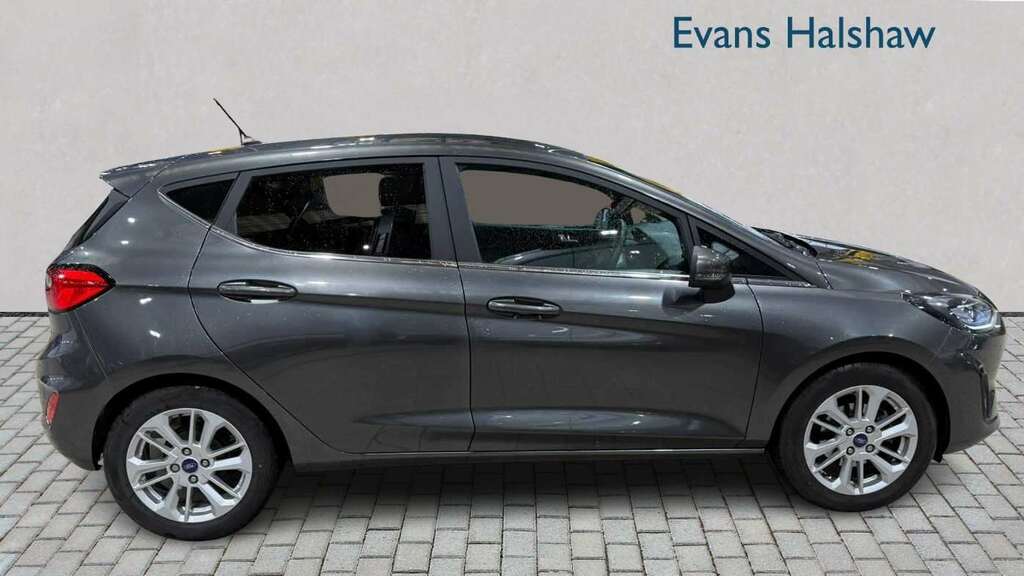 Ford Fiesta 1.0 Ecoboost Titanium 2023 YY23EZV  #4